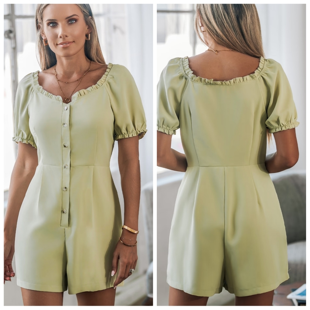 Cupshe Ruffles Short Sleeve Buttons Romper | Size M | NWT | Feminine Fit